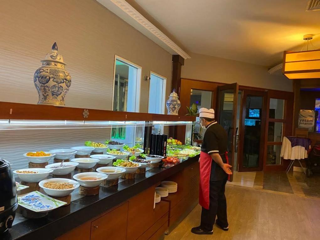 Paradise Island Hotel Darica  Экстерьер фото