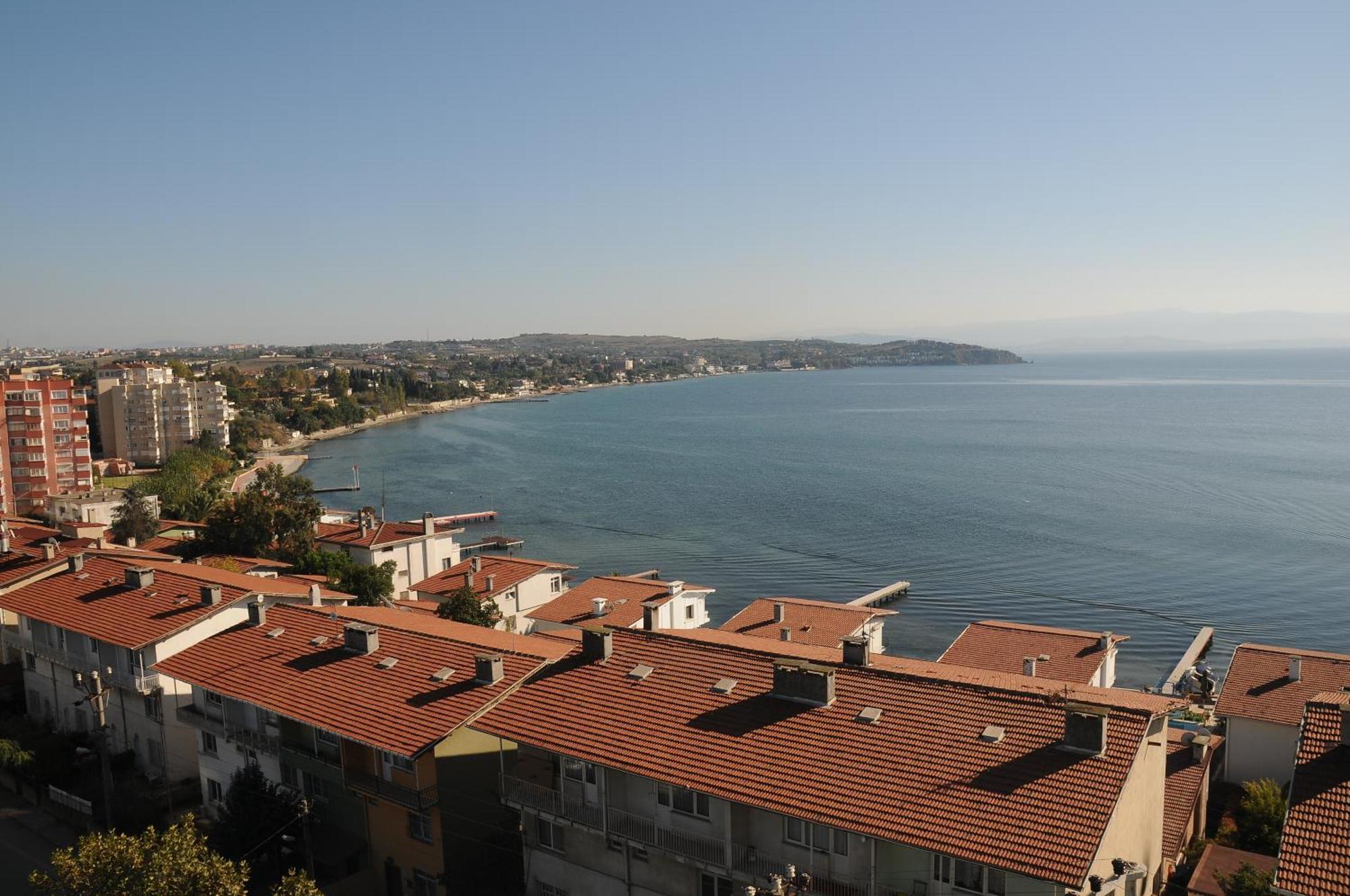 Paradise Island Hotel Darica  Экстерьер фото
