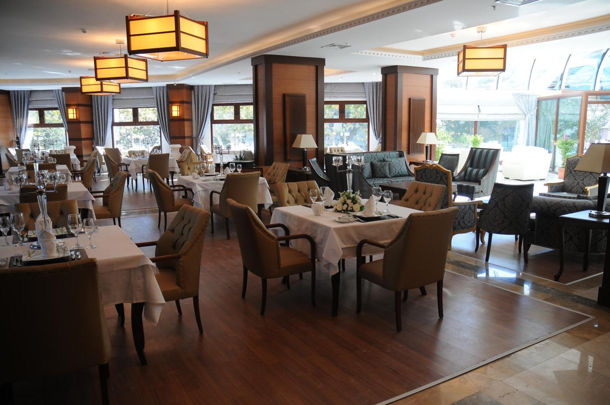 Paradise Island Hotel Darica  Экстерьер фото