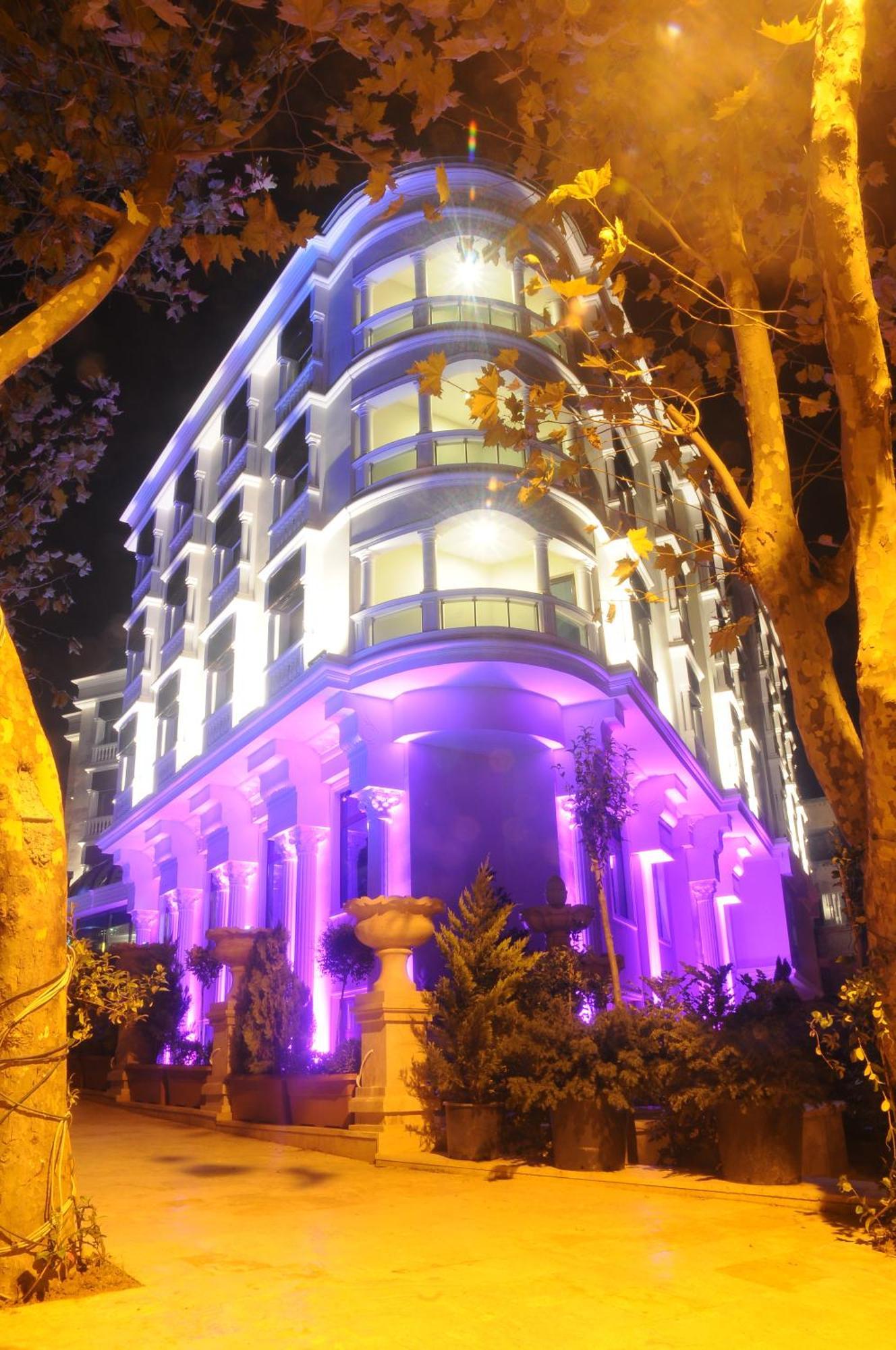 Paradise Island Hotel Darica  Экстерьер фото