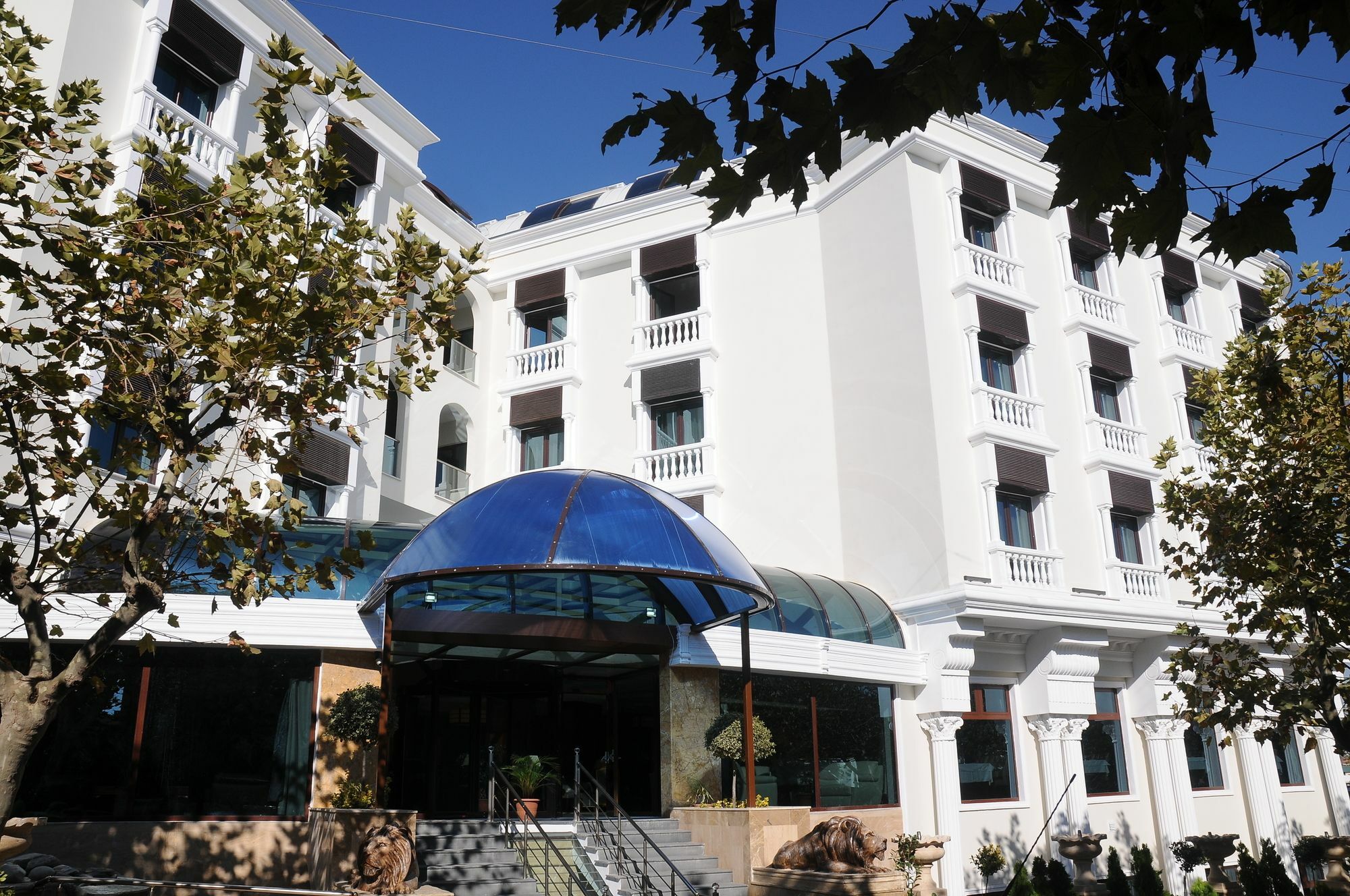 Paradise Island Hotel Darica  Экстерьер фото