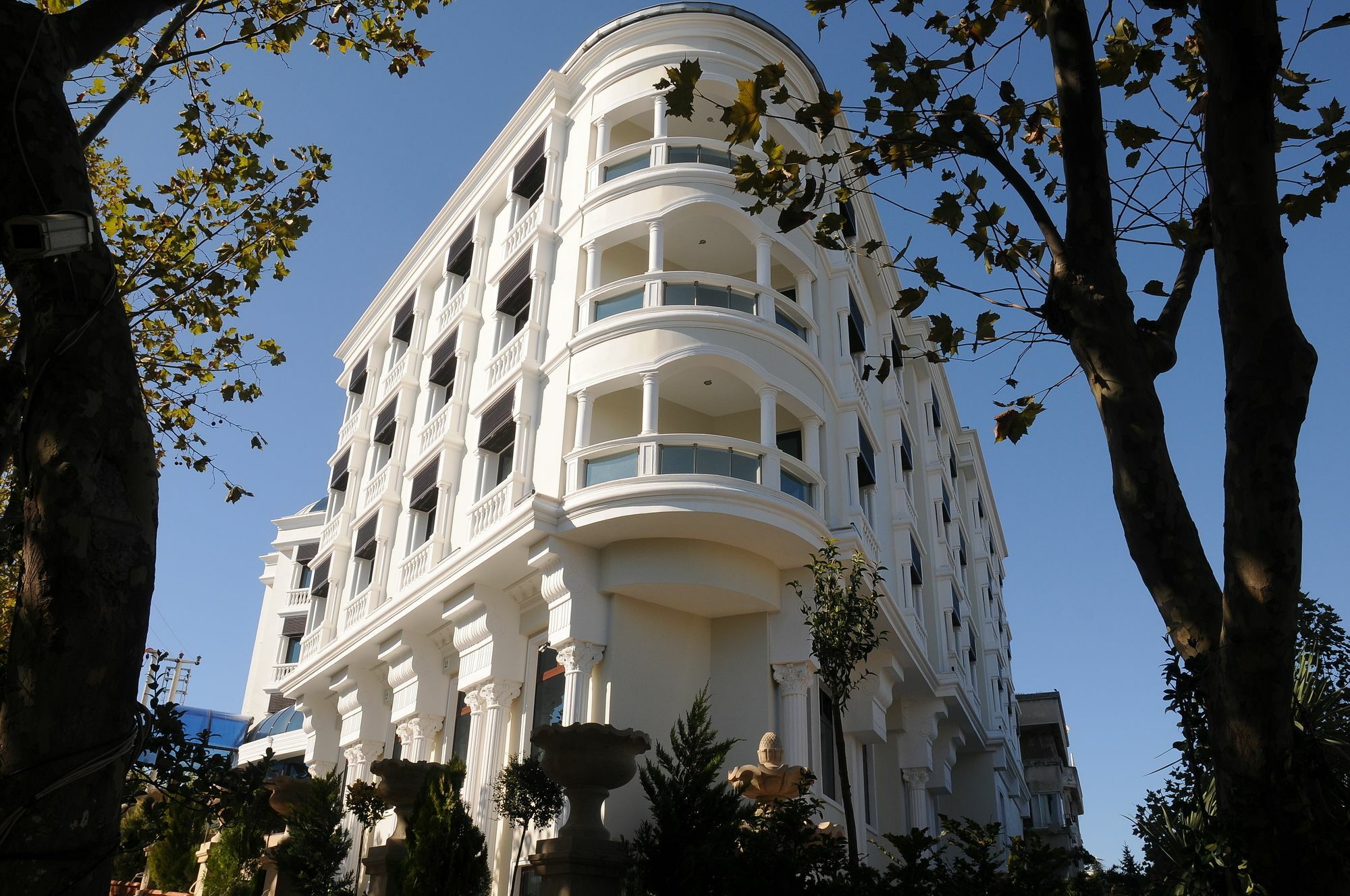 Paradise Island Hotel Darica  Экстерьер фото