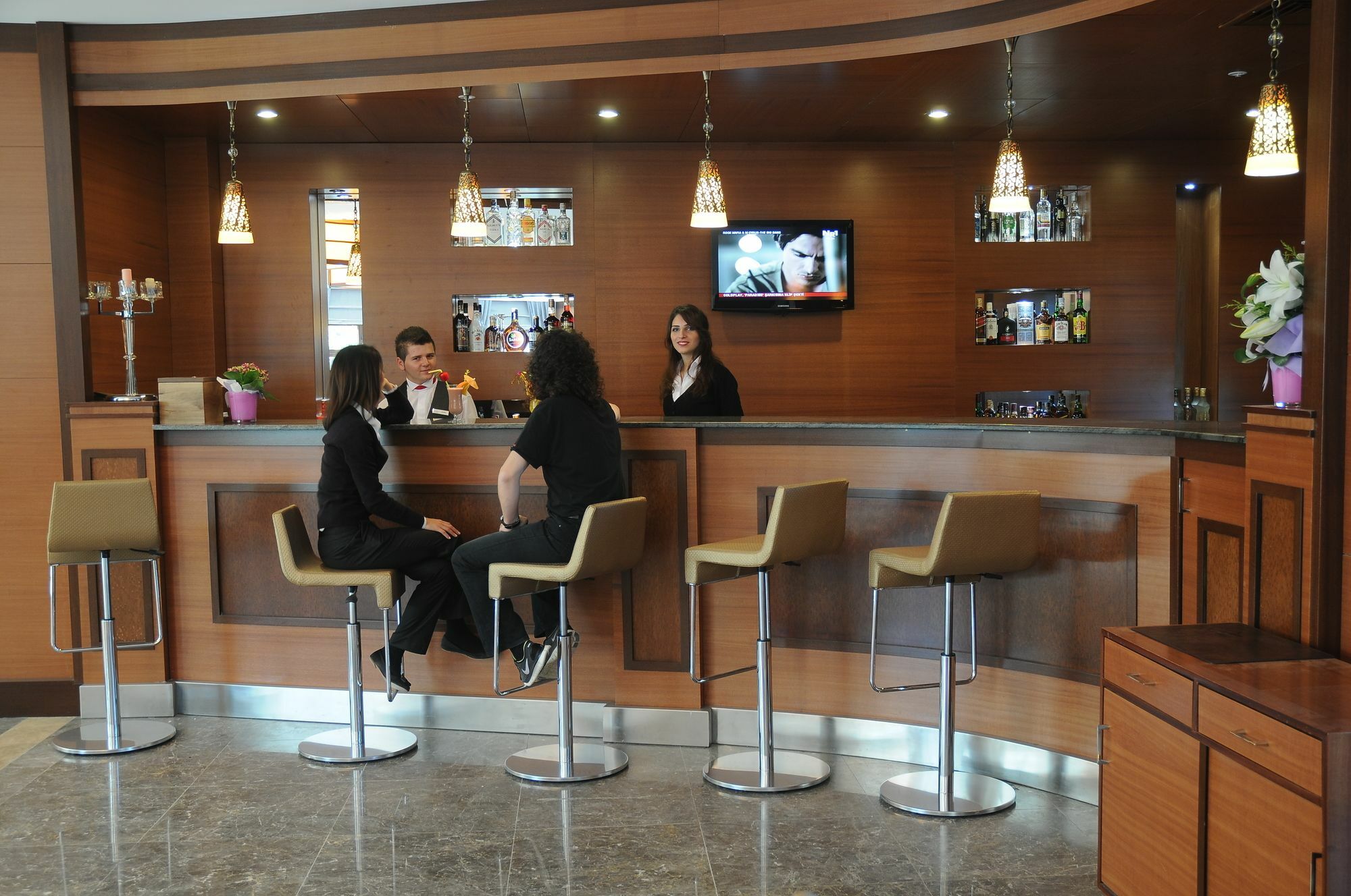 Paradise Island Hotel Darica  Экстерьер фото